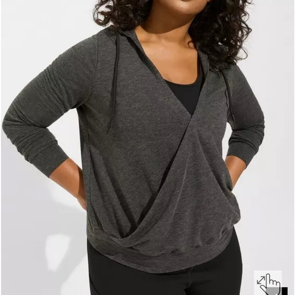 Torrid Active Sweatshirt - Picture 1 of 4